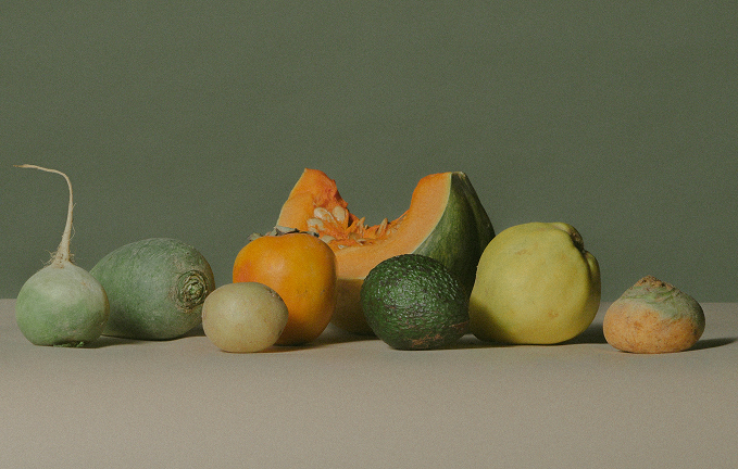 masha-rostovskaya-Cngzg6CiEU8-unsplash 1